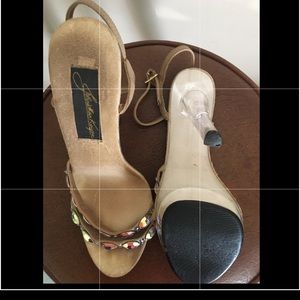 Johnathan Kayne size 6